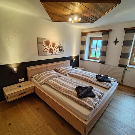 Apartment Weitblick Bad Waltersdorf Esterno foto