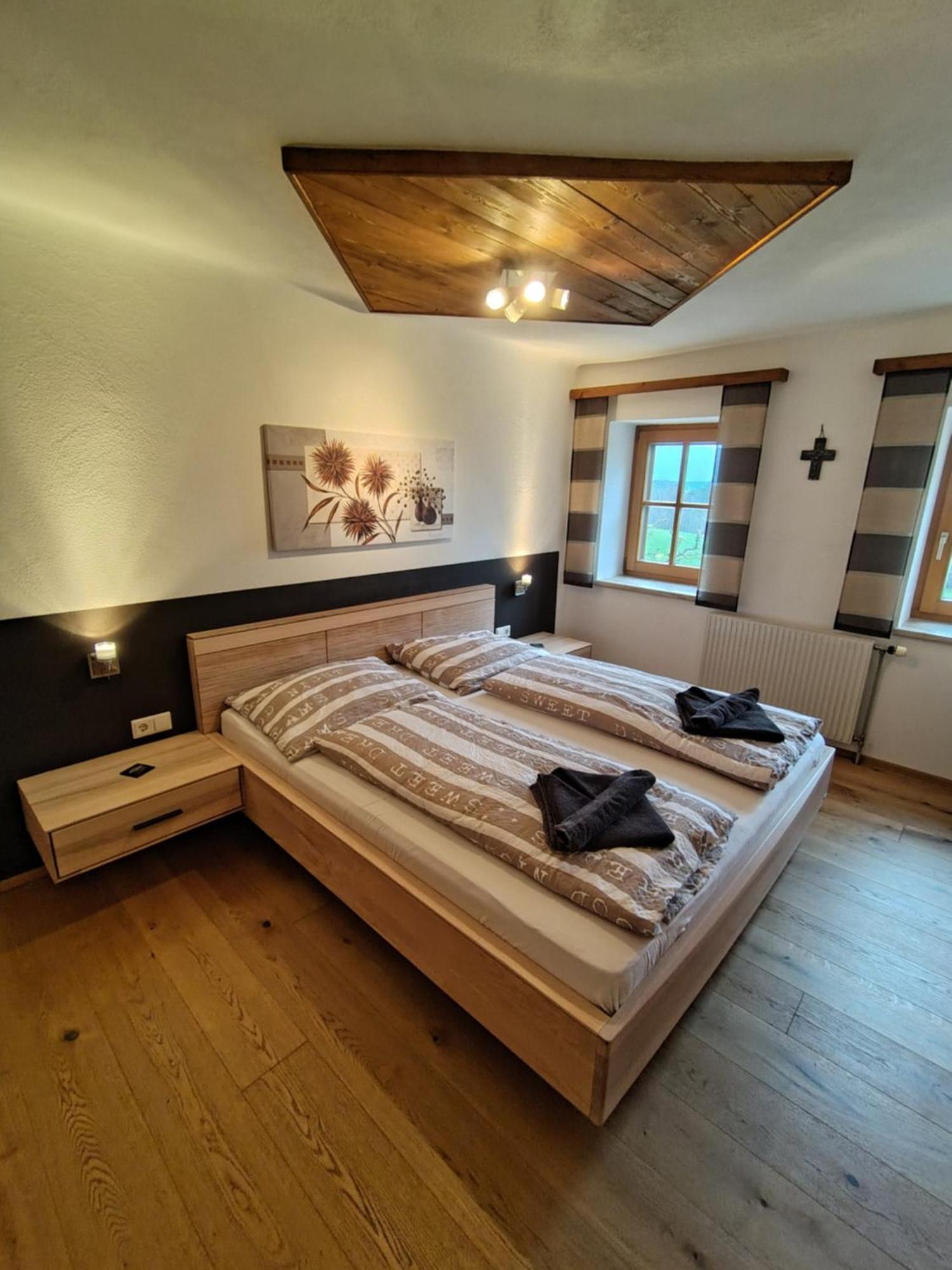 Apartment Weitblick Bad Waltersdorf Esterno foto