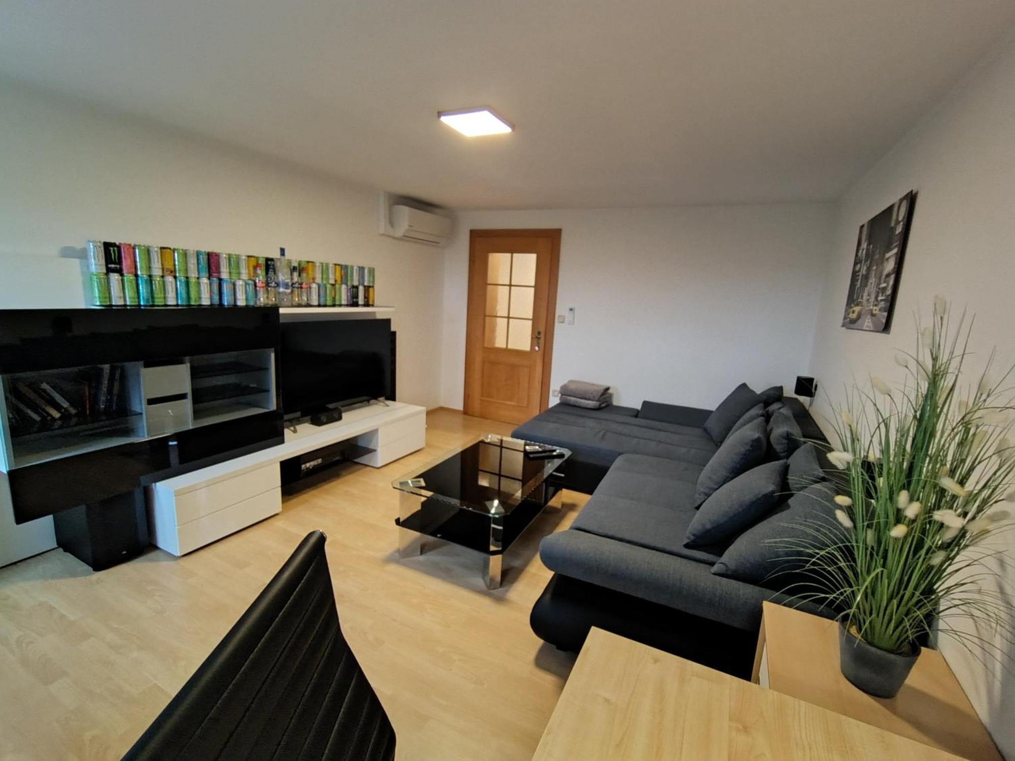 Apartment Weitblick Bad Waltersdorf Esterno foto
